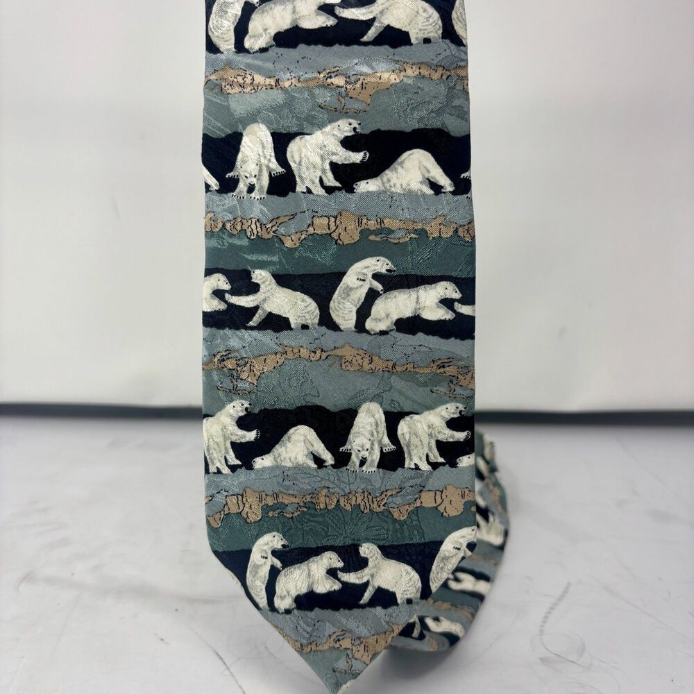 Mens WEMBLEY 100% Silk Tie Necktie Endangered Species Polar Bear Family 4x56
